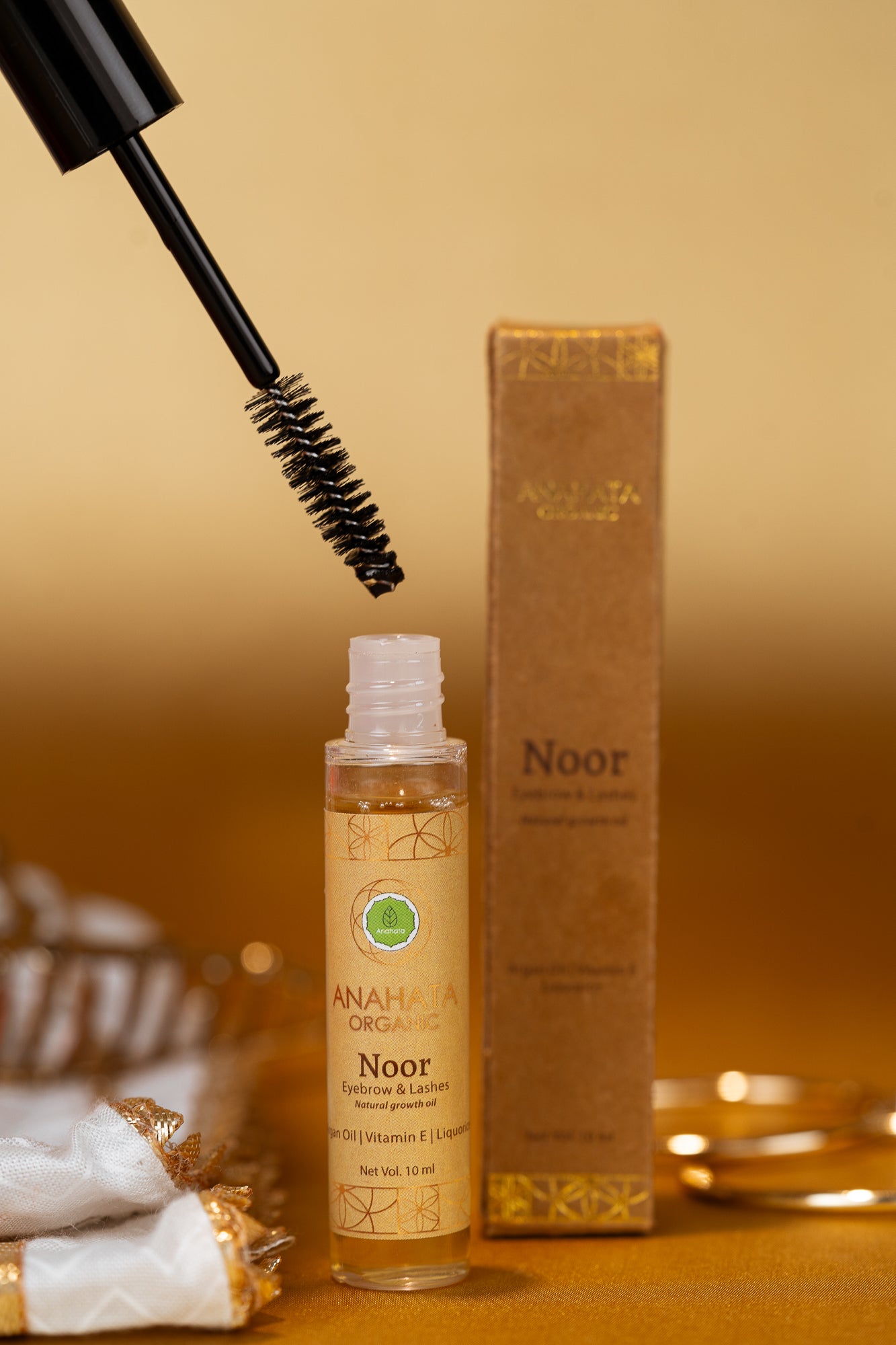 NOOR Natural Eyebrows & Eyelashes Growth Oil