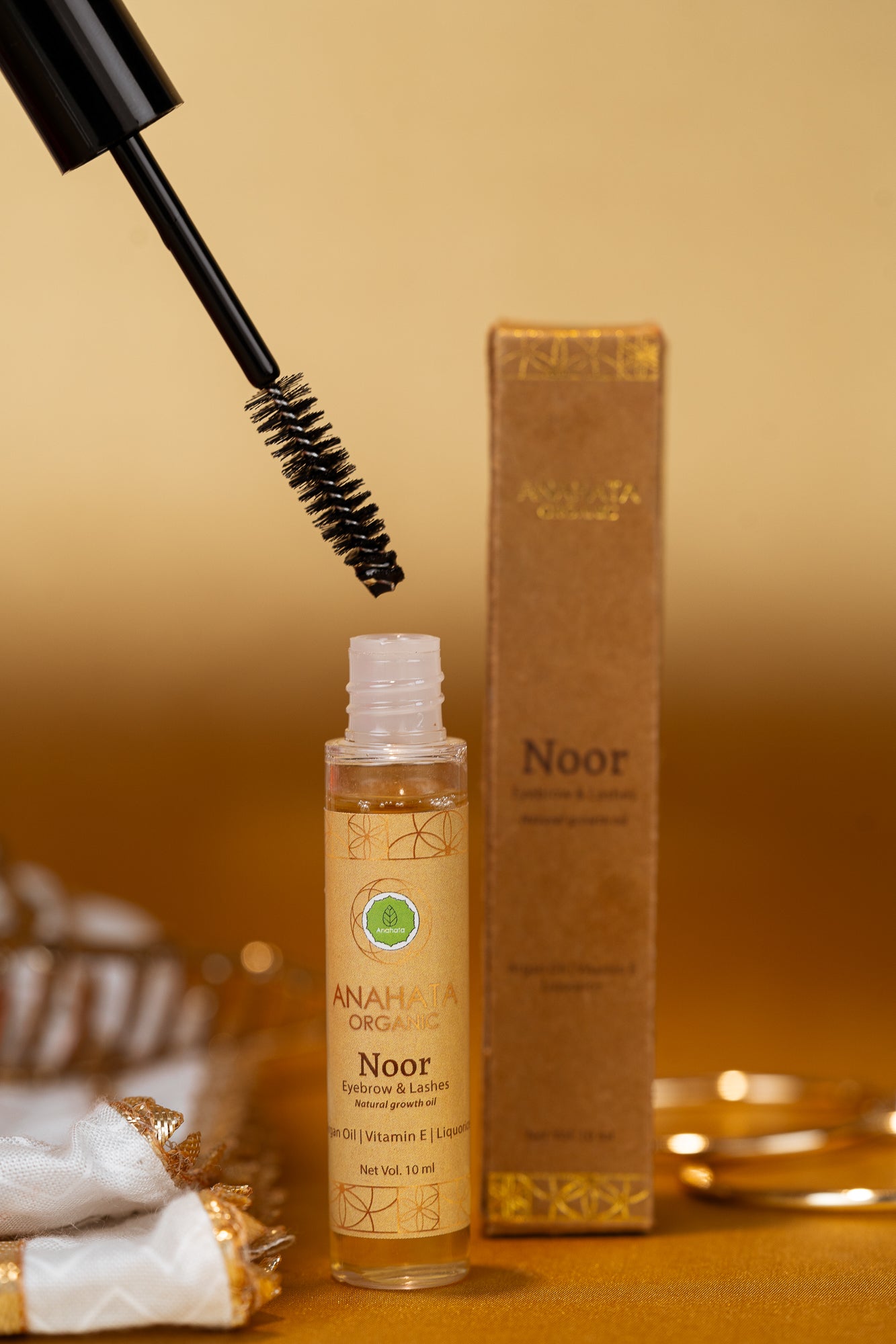 NOOR Natural Eyebrows & Eyelashes Growth Oil - Anahata Organic 1